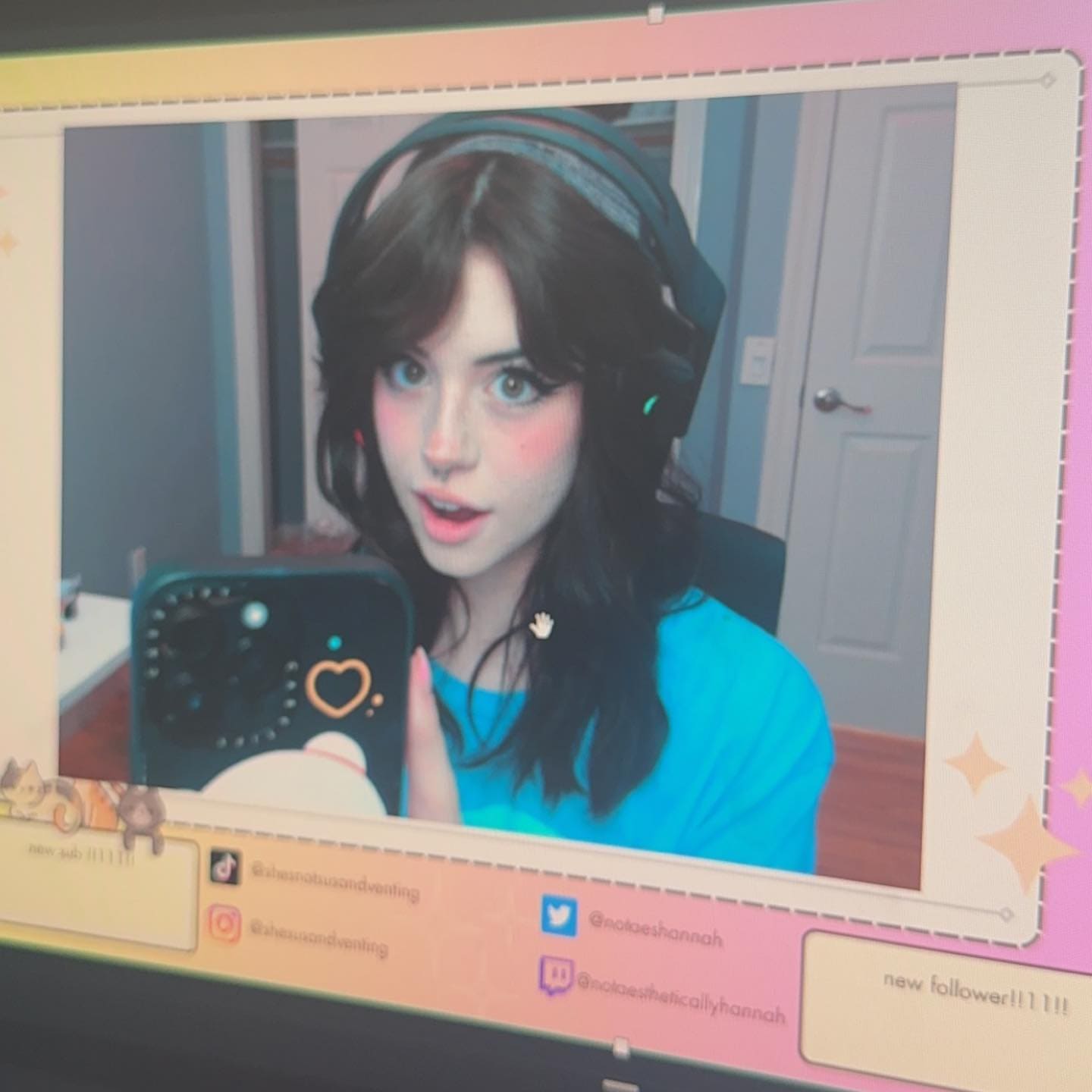 Hannah Owo creative photo - digital content creator